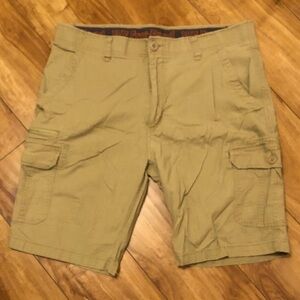 Men's Tan Cargo Shorts 38